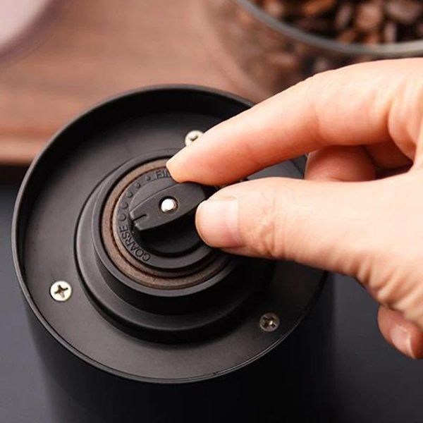 Электрическая кофемолка Xiaomi с аккумулятором и керамическими жерновами бытовая с регулировкой степени помола KMDJ-2AB фото