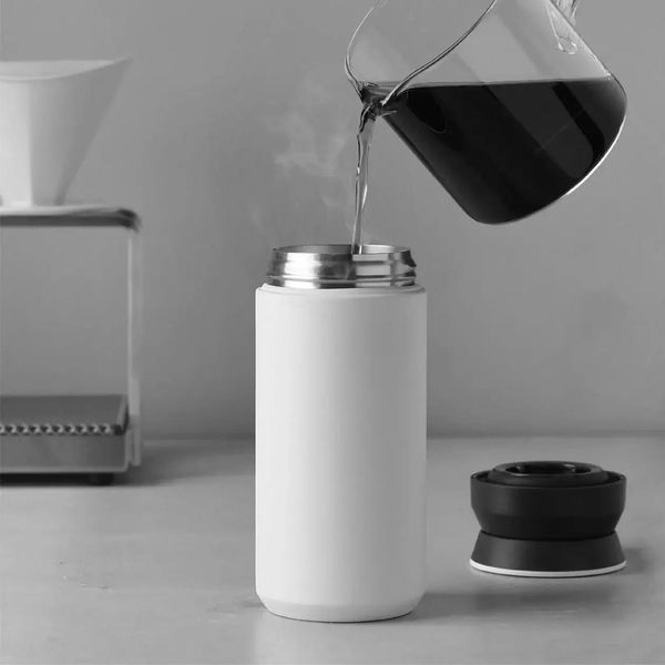 Герметична термокружка Kinto Travel Tumbler White 500 мл для походу металева з кришкою 20942 фото