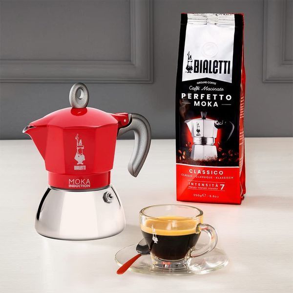 Гейзерная кофеварка Bialetti New Moka Induction Red на 6 чашек 280 мл для индукционной плиты красная 6946 фото