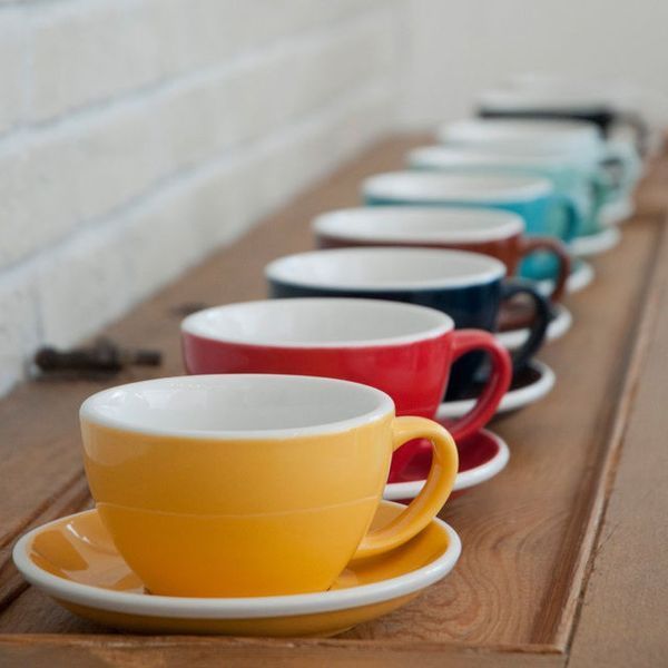 Чашка і блюдце для лате Loveramics Egg Cafe Latte Cup & Saucer, Yellow, 300 мл C088-11BYE фото