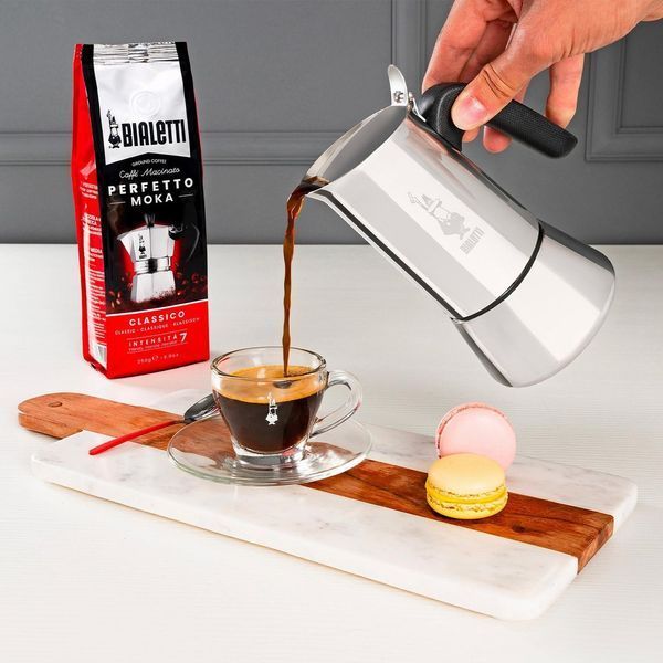 Кофеварка для индукционной плиты гейзерная Bialetti Venus new на 2 чашки 85 мл из нержавейки для кофе 7262 фото