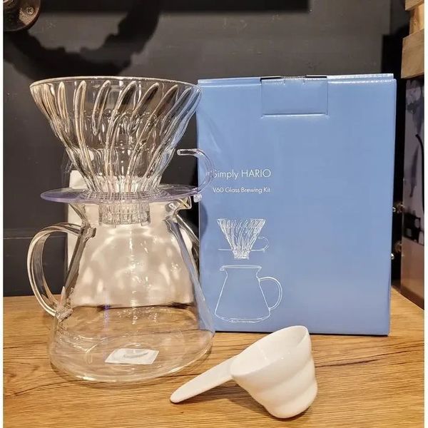Подарунковий набір Hario V60 S-VGBK-02-TN для заварювання фільтр кави скляний пуровер сервер з чайником S-VGBK-02-TN фото