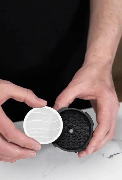 Насадка для кавоварки аеропрес AeroPress Flow Control Filter Cap 81C12 фото