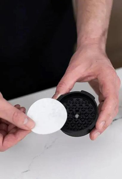 Насадка для кавоварки аеропрес AeroPress Flow Control Filter Cap 81C12 фото