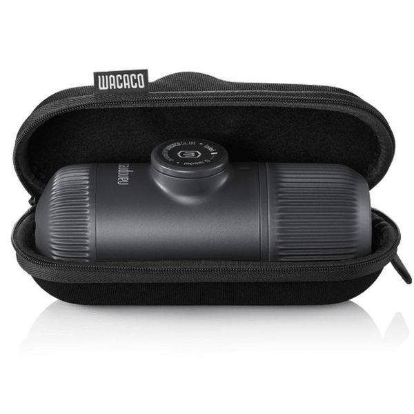 Портативная эспрессо кофеварка Wacaco Nanopresso с чехлом Черная для молотого кофе WNANOGRcase фото