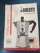 Гейзерна кавоварка Bialetti Moka Express 200 мл, на 4 чашки для приготування кави, кавник алюмінієвий 1164 фото 4
