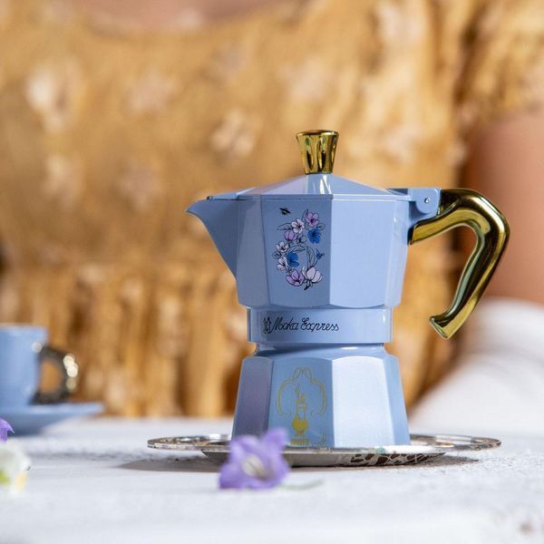 Гейзерная кофеварка Bialetti Moka Express X Bridgerton на 6 чашек для кофе из алюминия для газовой плиты. 5364 фото