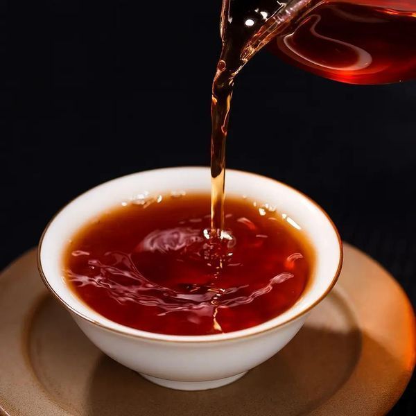 Китайський чай Шу Пуер Haiwan Lao Tong Zhi Старе дерево 201 2020 року 500 г 1251 фото