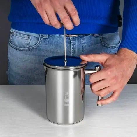 Капучінатор Bialetti Cappuccinatore Induction, ручний спінювач молока і вершків для капучино, 6 чашок, 330 мл 3990 фото