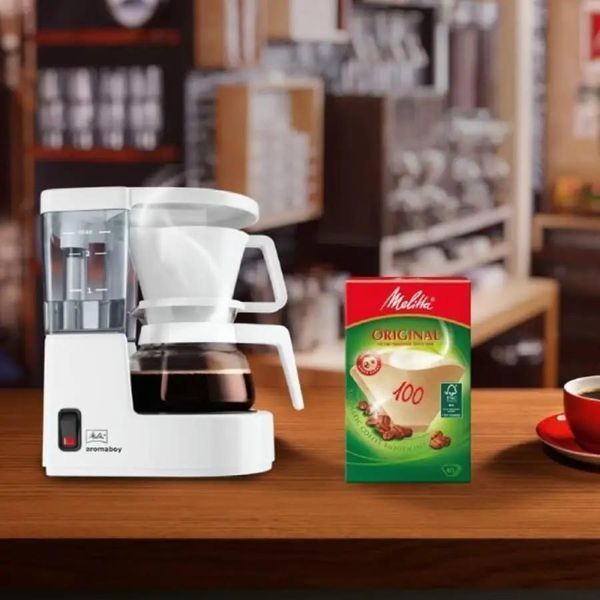 Фильтровая кофеварка Melitta Aromaboy Белая 2 чашки 310 мл капельная для заваривания кофе 1015-01 фото