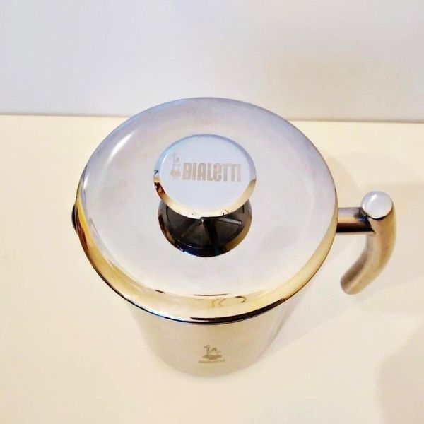 Капучінатор Bialetti Cappuccinatore Induction, ручний спінювач молока і вершків для капучино, 6 чашок, 330 мл 3990 фото