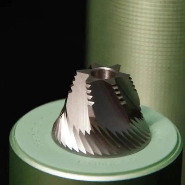 Ручна кавомолка Timemore C3S Chestnut Grinder з регулюванням рівня помолу з сталевими жорнами алюмінієва C3S-BLACK фото