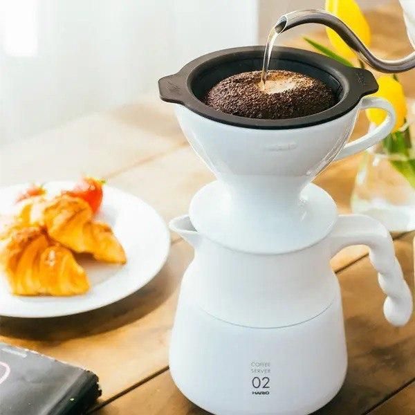 Пуровер воронка v60 02 Hario для приготовления фильтр кофе, с многоразовым фильтром, керамика, Белый, 400 мл PDC-02-W фото