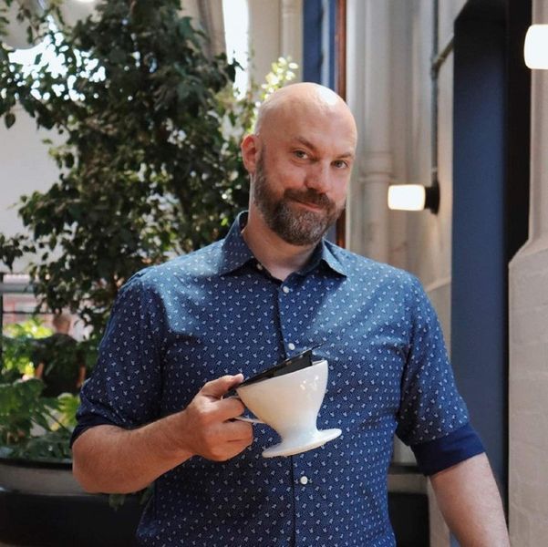 Пуровер воронка v60 02 Hario для приготовления фильтр кофе, с многоразовым фильтром, керамика, Белый, 400 мл PDC-02-W фото